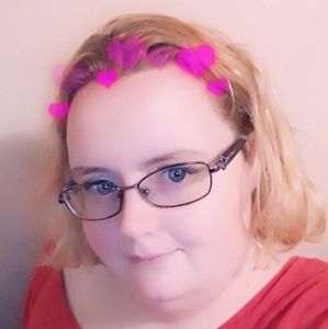 Meet your Posher, Pamula